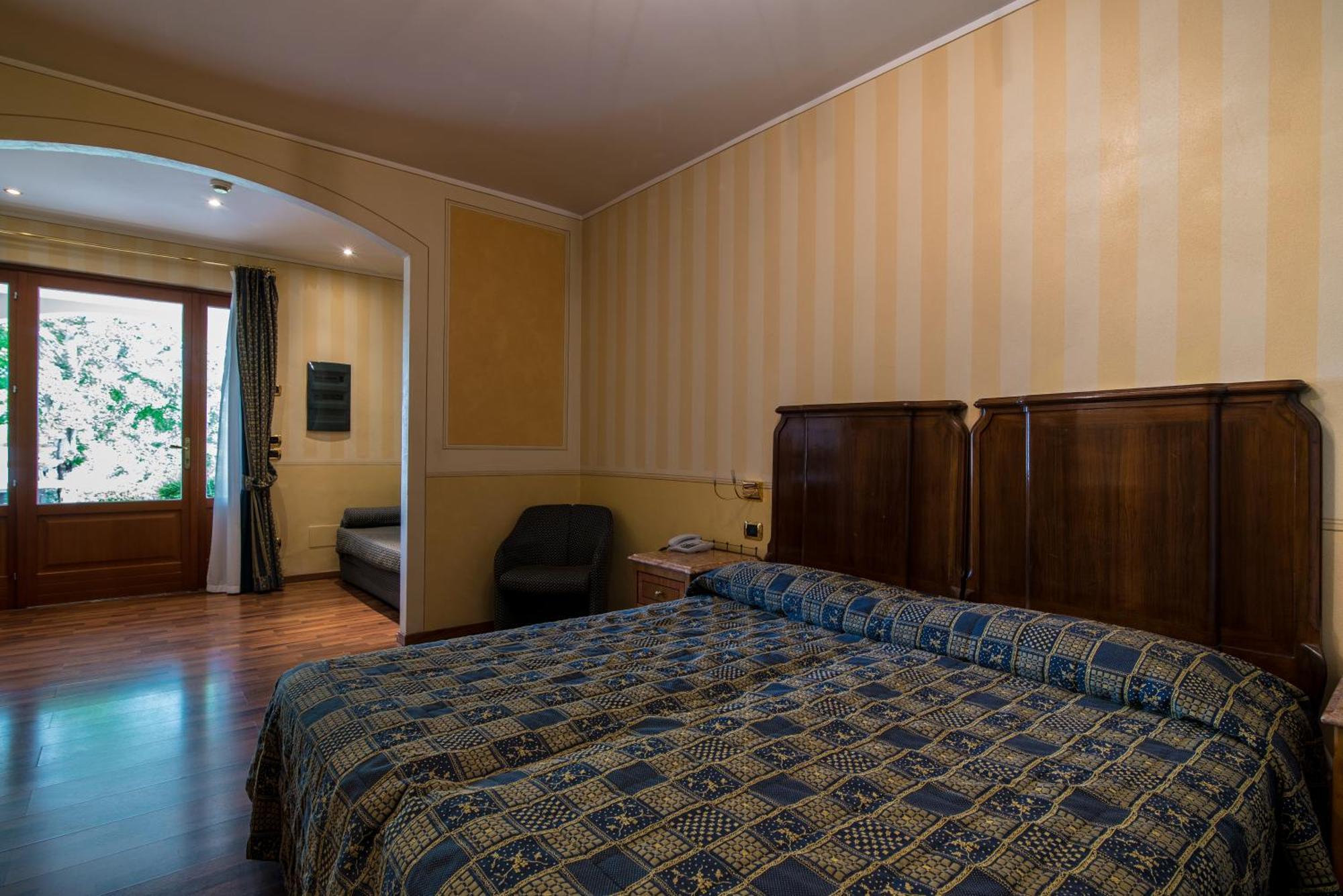 Hotel Porta Del Sole Soiano Del Lago Exteriér fotografie