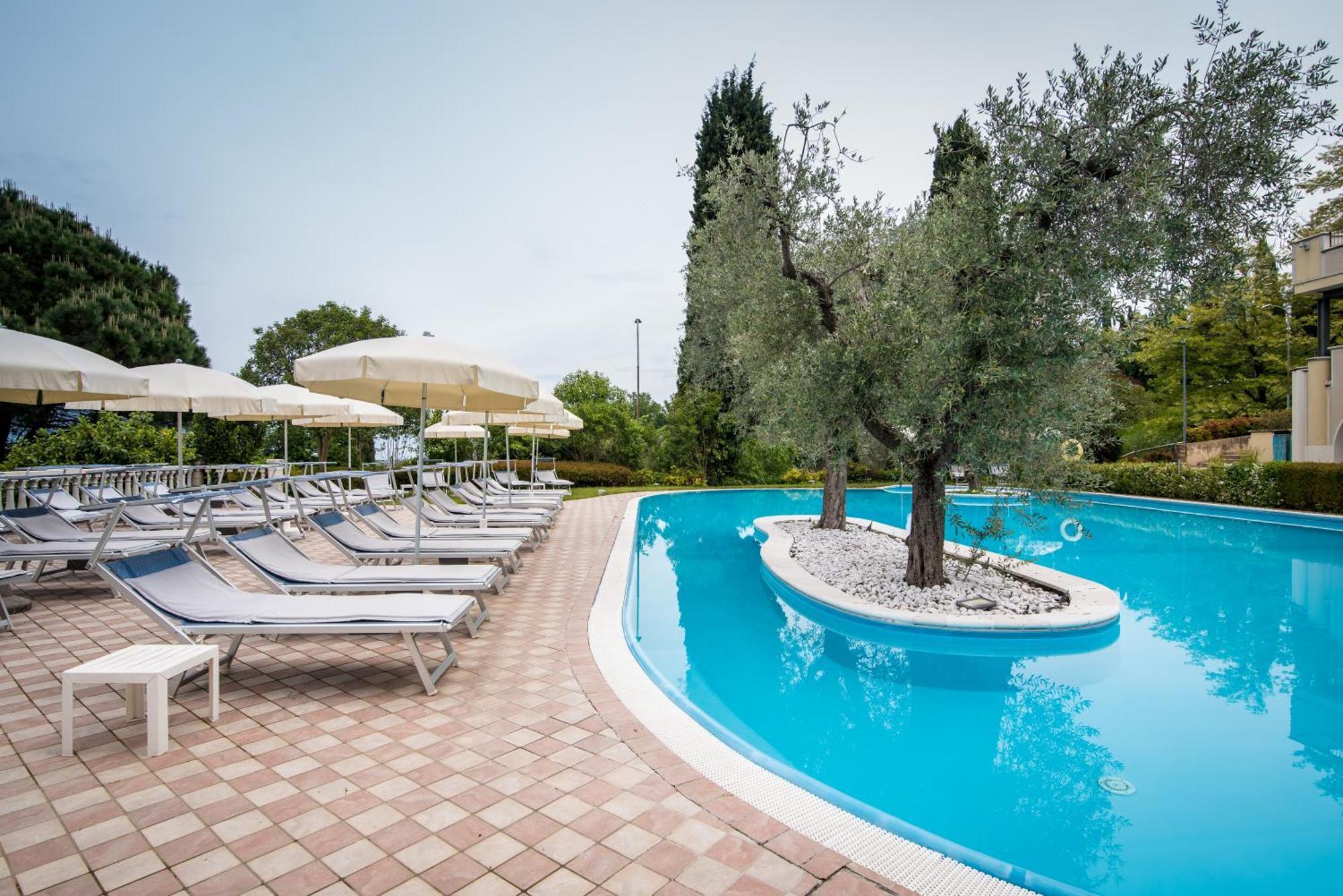 Hotel Porta Del Sole Soiano Del Lago Exteriér fotografie