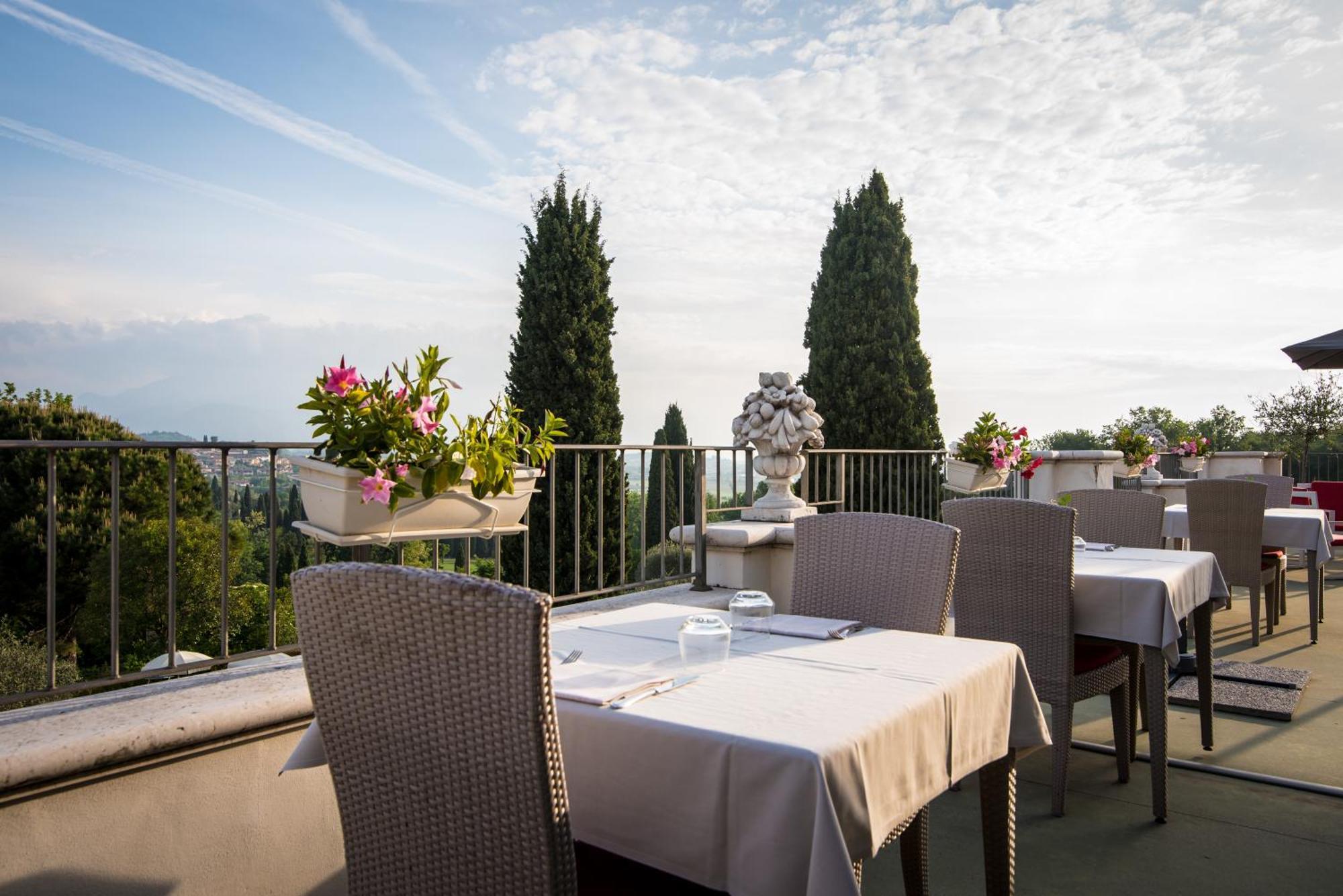 Hotel Porta Del Sole Soiano Del Lago Exteriér fotografie